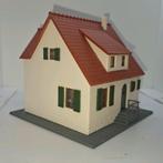 Wit huis met dakkapel ho, Gebruikt, Brug, Tunnel of Gebouw, Ophalen of Verzenden, Fleischmann