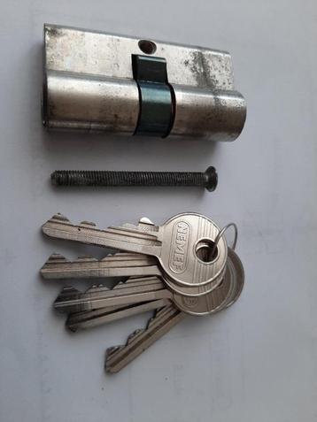 NEMEF veiligheidscilinder 30/30 mm SKG-1 ster beschikbaar voor biedingen