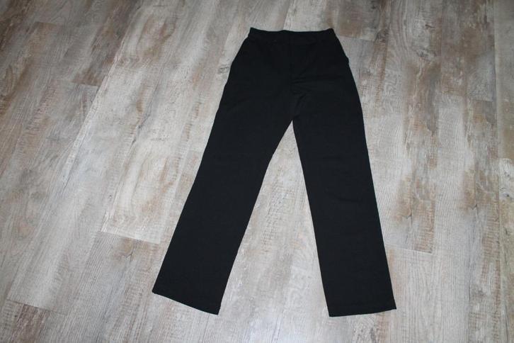 broek voor een tienergirl, Kinderen en Baby's, Kinderkleding | Maat 170, Zo goed als nieuw, Meisje, Broek, Ophalen of Verzenden