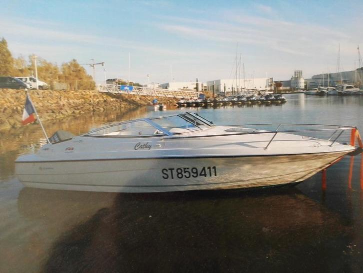 Boot Jeanneau Corail 215 CC 1993 115  belasting paarden, Watersport en Boten, Motorboten en Motorjachten, Gebruikt, Polyester