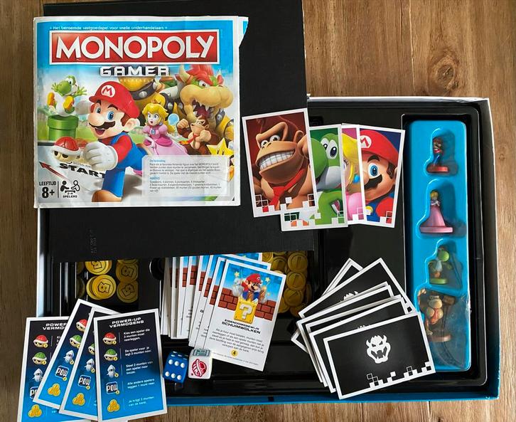 Nintendo Monopoly Gamer - Race voor de meeste punten!, Hobby en Vrije tijd, Gezelschapsspellen | Bordspellen, Gebruikt, Een of twee spelers