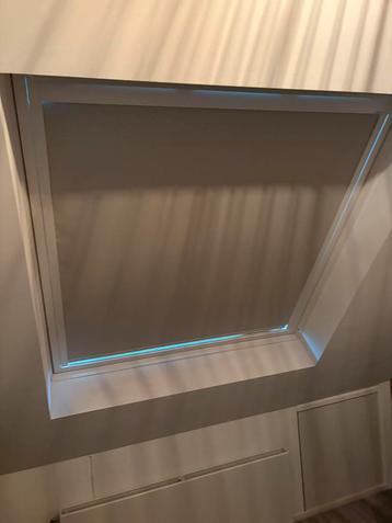 Veneta dakraam Velux GGL UK08 off white verduisterd  beschikbaar voor biedingen