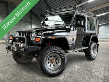 Jeep Warngler 2.4 Sport | Offroad | 4x4 | Hardtop | LED | Li beschikbaar voor biedingen