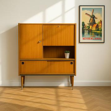 Prachtige vintage barkast / highboard beschikbaar voor biedingen