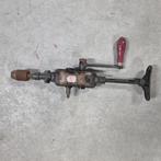 2x ouderwetse handboormachine  zie foto 's, Antiek en Kunst, Antiek | Gereedschap en Instrumenten, Ophalen of Verzenden