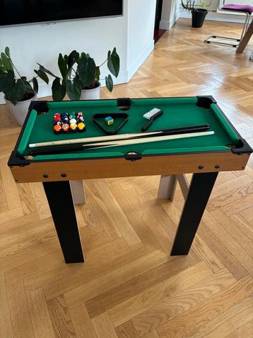 Mini Pooltafel/Airhockey/Tafeltennis Set beschikbaar voor biedingen