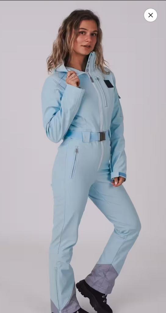 NIEUW skipak lichtblauw merk OOSC wintersport, Kleding | Dames, Wintersportkleding, Nieuw, Pak, Maat 38/40 (M), Ophalen of Verzenden