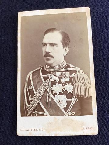 CDV, Militair, Officier, Medailles, De Lavieter, Den Haag beschikbaar voor biedingen
