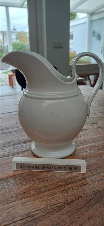 societe ceramique maestricht bijzondere kan, Antiek en Kunst, Antiek | Servies los, Ophalen of Verzenden