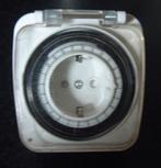 Tijdschakelaar Timer Tijdklok Merk Handson Met stofdeksel, Doe-het-zelf en Verbouw, Elektra en Kabels, Ophalen of Verzenden, Zo goed als nieuw