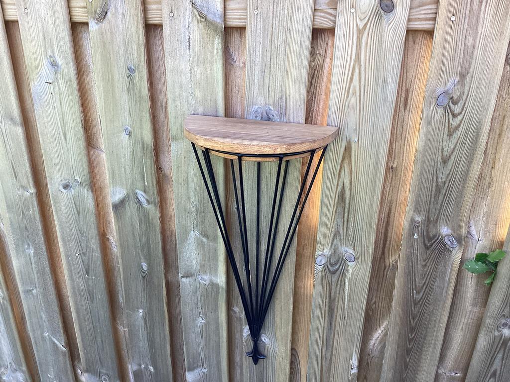 Bloemen hanger met eiken plank, Ophalen, Zo goed als nieuw