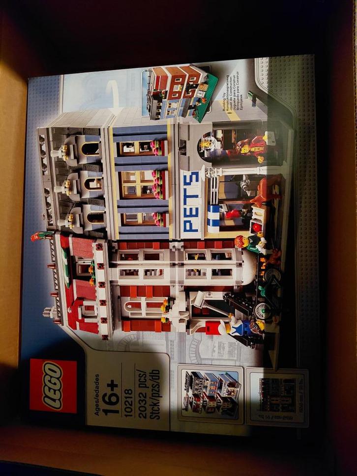 LEGO 10218 Pet Shop, Kinderen en Baby's, Speelgoed | Duplo en Lego, Nieuw, Lego, Complete set, Ophalen