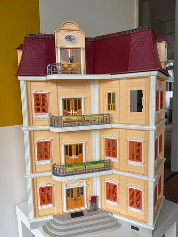 Playmobiel Huis met Extra Verdieping beschikbaar voor biedingen