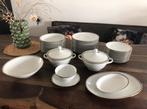 💝 Vintage MITTERTEICH 42-delig servies wit zwart goud, Antiek en Kunst, Antiek | Servies compleet, Ophalen of Verzenden