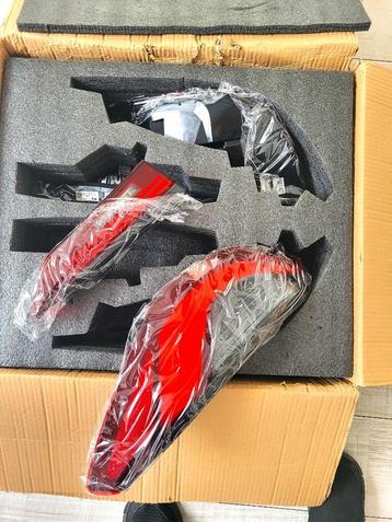 BMW M4 G82 nieuwe originele set achterlichten beschikbaar voor biedingen