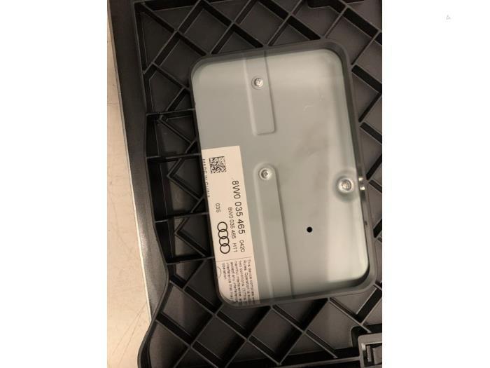 Radio versterker van een Audi S5, Auto-onderdelen, Elektronica en Kabels, Audi, Gebruikt, 3 maanden garantie, Ophalen of Verzenden