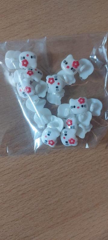 Kinder knoopjes hello kitty