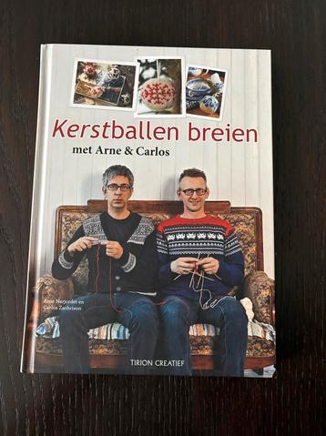 Kerstballen Breien met Arne & Carlos beschikbaar voor biedingen