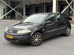 Renault Megane 1.6-16V Expression INRUILKOOPJE, Voorwielaandrijving, 15 km/l, 4 cilinders, Zwart