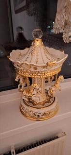 Capodimonte porselein met bladgoud, Antiek en Kunst, Antiek | Porselein, Ophalen