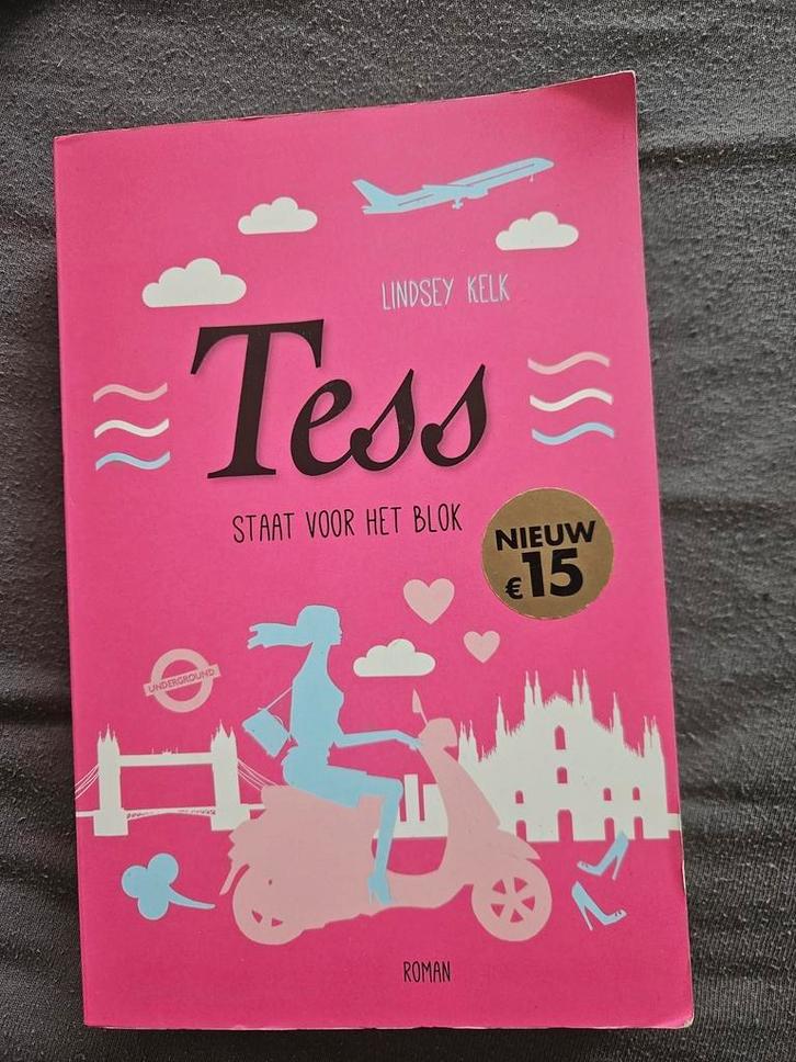 Lindsey Kelk - Tess staat voor het blok, Boeken, Literatuur, Zo goed als nieuw, Nederland, Ophalen of Verzenden