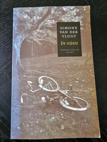 Boek; Simone van der Vlugt - De reunie beschikbaar voor biedingen