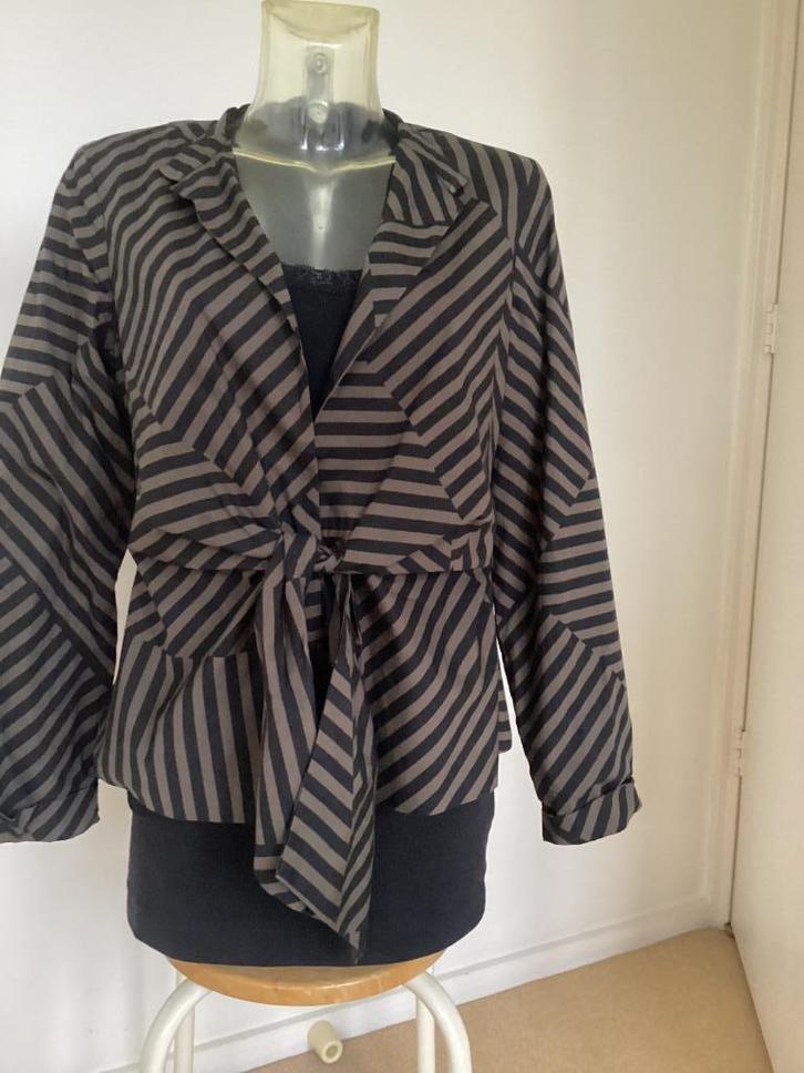 Lief gevoerd Cora Kemperman jasje/ bolero mt L/XL, Kleding | Dames, Jasjes, Kostuums en Pakken, Zo goed als nieuw, Jasje, Maat 42/44 (L)