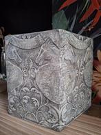 Royal Doulton vaas, Ophalen