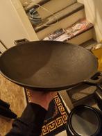 Wok pan gietijzeren, Huis en Inrichting, Ophalen, Gietijzer, Wok