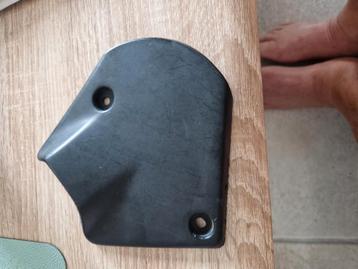 Honda VT1100 C2 hitteschild en linker neck cover  beschikbaar voor biedingen