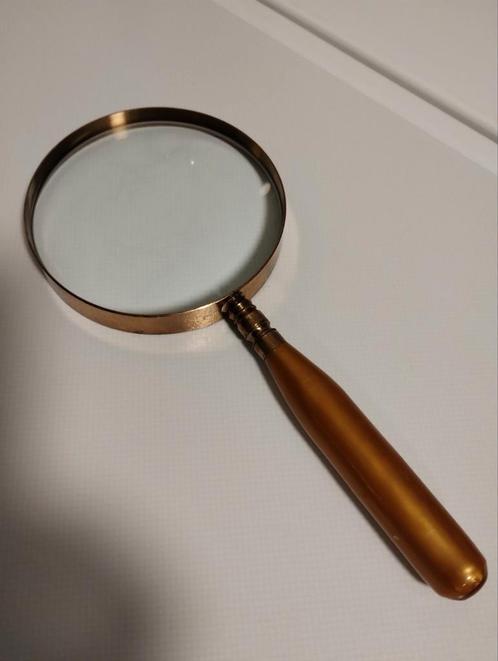 Vintage vergrootglas, Hobby en Vrije tijd, Vergrootglazen, Loepen en Loeplampen, Gebruikt, Vergrootglas of Loep, Ophalen of Verzenden