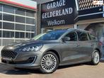 Ford Focus Wagon 1.5 182PK Vignale | Volleder | Navi | Camer, 1345 kg, Gebruikt, 4 cilinders, Lichtsensor