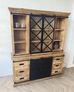 Magazijn Leegverkoop Vitrinekast Lotte mangohout staal zwart, Huis en Inrichting, Kasten | Buffetkasten, Overige houtsoorten, Met deur(en)