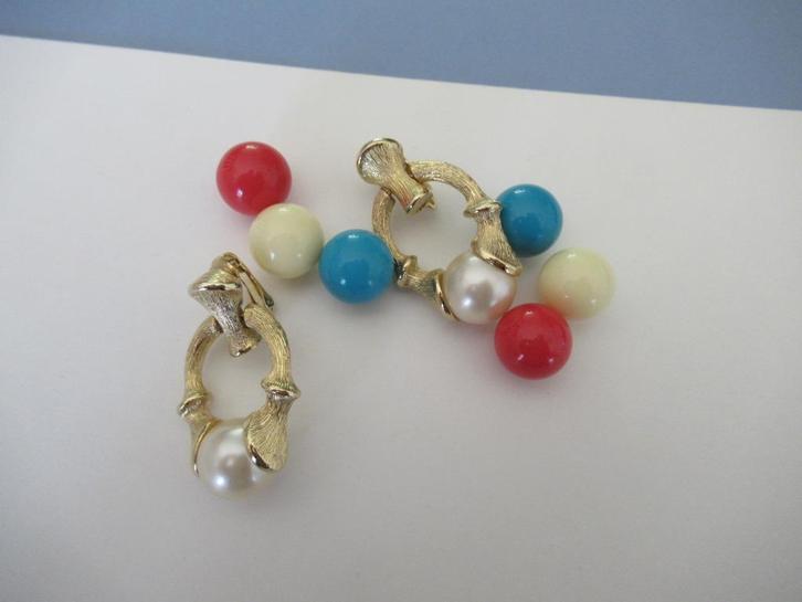 Oorbellen  Triple Treat 1974 Sarah Coventry., Sieraden, Tassen en Uiterlijk, Oorbellen, Zo goed als nieuw, Overige materialen