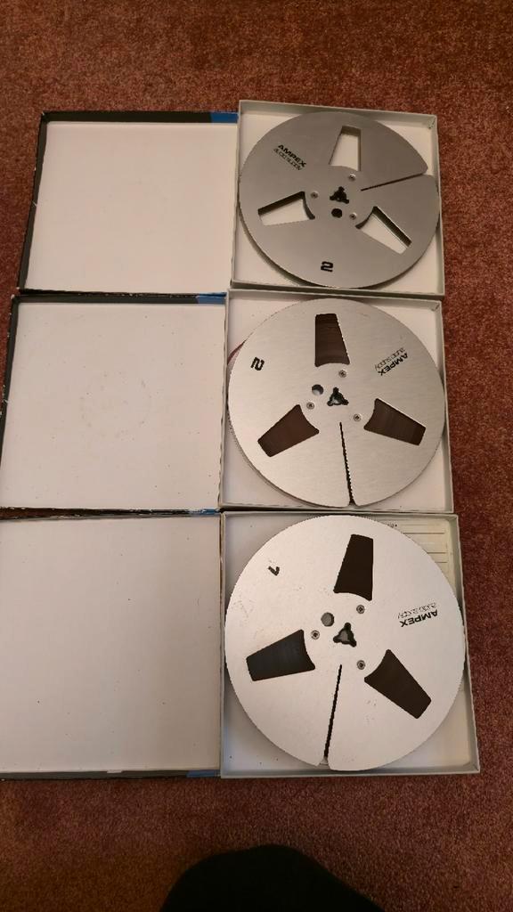 3x Ampex metal reels 18cm waarvan 2x met tape, Audio, Tv en Foto, Bandrecorders, Onderdeel, Ophalen of Verzenden