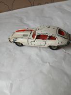 Jaguar E type 2+2 coupé. Dinky toys 131., Ophalen of Verzenden, Gebruikt, Auto, Dinky Toys