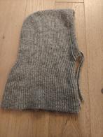 Bivak wintermuts, Pull & Bear, Ophalen of Verzenden, Zo goed als nieuw, Sjaal