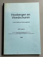 Hooibergen en vloedschuren in het Gelders rivierengebied, Boeken, Ophalen of Verzenden, 20e eeuw of later, Zo goed als nieuw