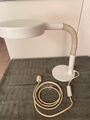 Brocante Tafellamp beschikbaar voor biedingen