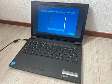 Lenovo Laptop (Incl Oplader) Werkt Nog Goed!!! beschikbaar voor biedingen