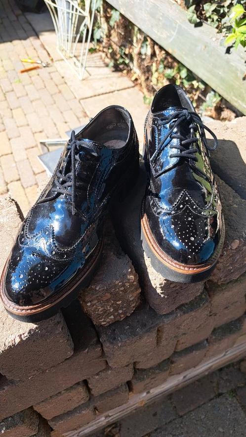 Dames Lak schoenen, Sport en Fitness, Hockey, Zo goed als nieuw, Schoenen, Ophalen of Verzenden