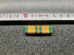 Baton 37x11mm. / 4 daagse Nijmegen  - ouder model ., Ophalen of Verzenden, Landmacht, Nederland, Embleem of Badge
