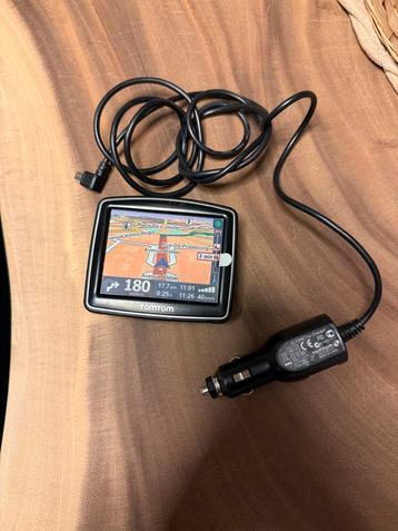 TomTom One Navigatiesysteem beschikbaar voor biedingen
