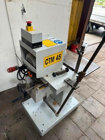 CTM 45 Langgatboormachine – degelijk en betrouwbaar beschikbaar voor biedingen