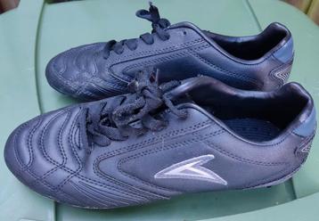 Voetbalschoenen Dutchy beschikbaar voor biedingen