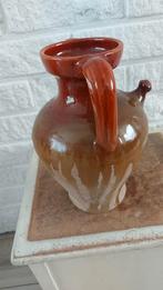 Oude Franse aardewerk kruik met handvatten en tuit, Ophalen of Verzenden