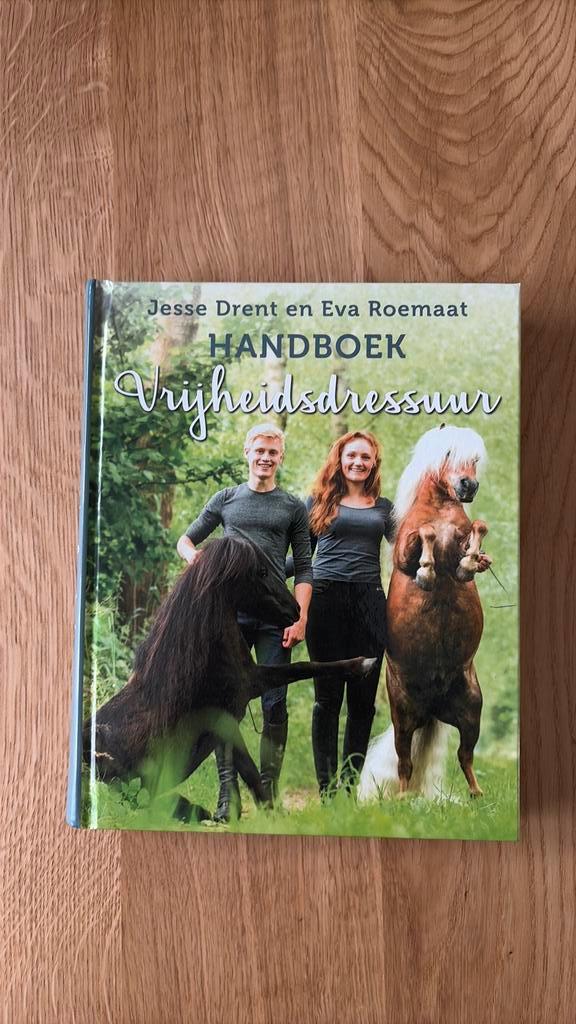 Eva Roemaat - Handboek vrijheidsdressuur, Boeken, Kinderboeken | Jeugd | 13 jaar en ouder, Zo goed als nieuw, Ophalen of Verzenden
