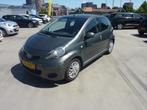 Luxe Toyota Aygo 1.0 12V Vvt-i 5DRS 2010 Groen, Voorwielaandrijving, 4 stoelen, 68 pk, Origineel Nederlands