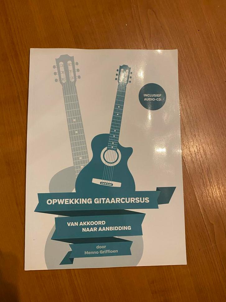 Opwekking Gitaarcursus - Van Akkoord naar Aanbidding, Boeken, Hobby en Vrije tijd, Zo goed als nieuw, Ophalen of Verzenden
