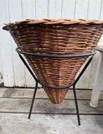 Rotan puntmand in frame mand winkelmand, Antiek en Kunst, Ophalen
